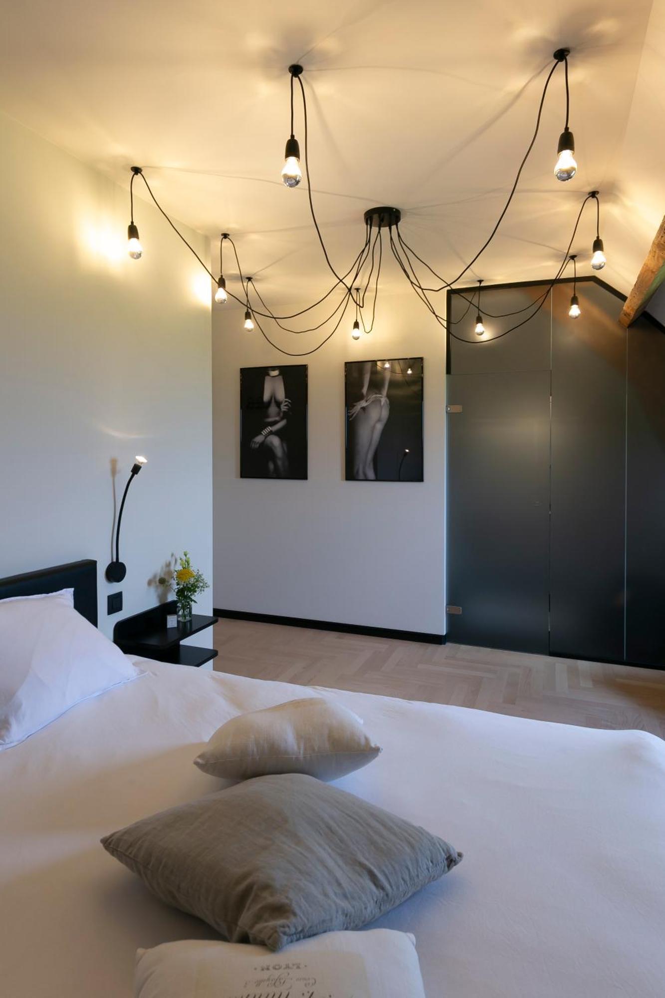 'T Convent Hotel Lo-Reninge Ngoại thất bức ảnh